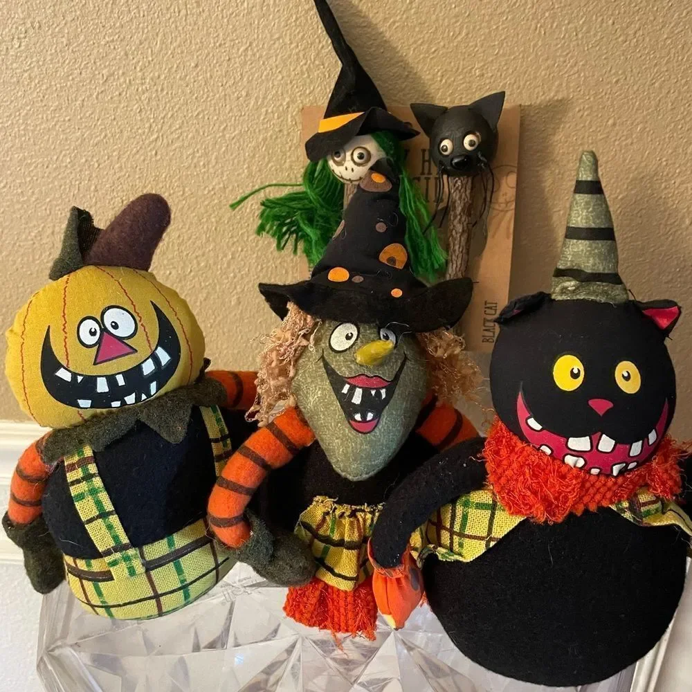 Halloween Bean Bag Characters Witch Cat plus Halloween Pencils Decorations